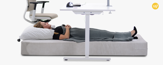 De Kracht van Powernaps: Hoe Korte Dutjes je Energie en Productiviteit een Boost Geven